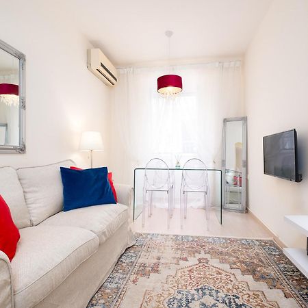 Nadiona Suites Red & Cream Corfu  المظهر الخارجي الصورة