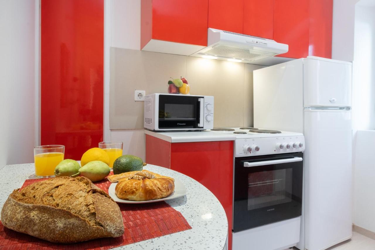 Nadiona Suites Red & Cream Corfu  المظهر الخارجي الصورة