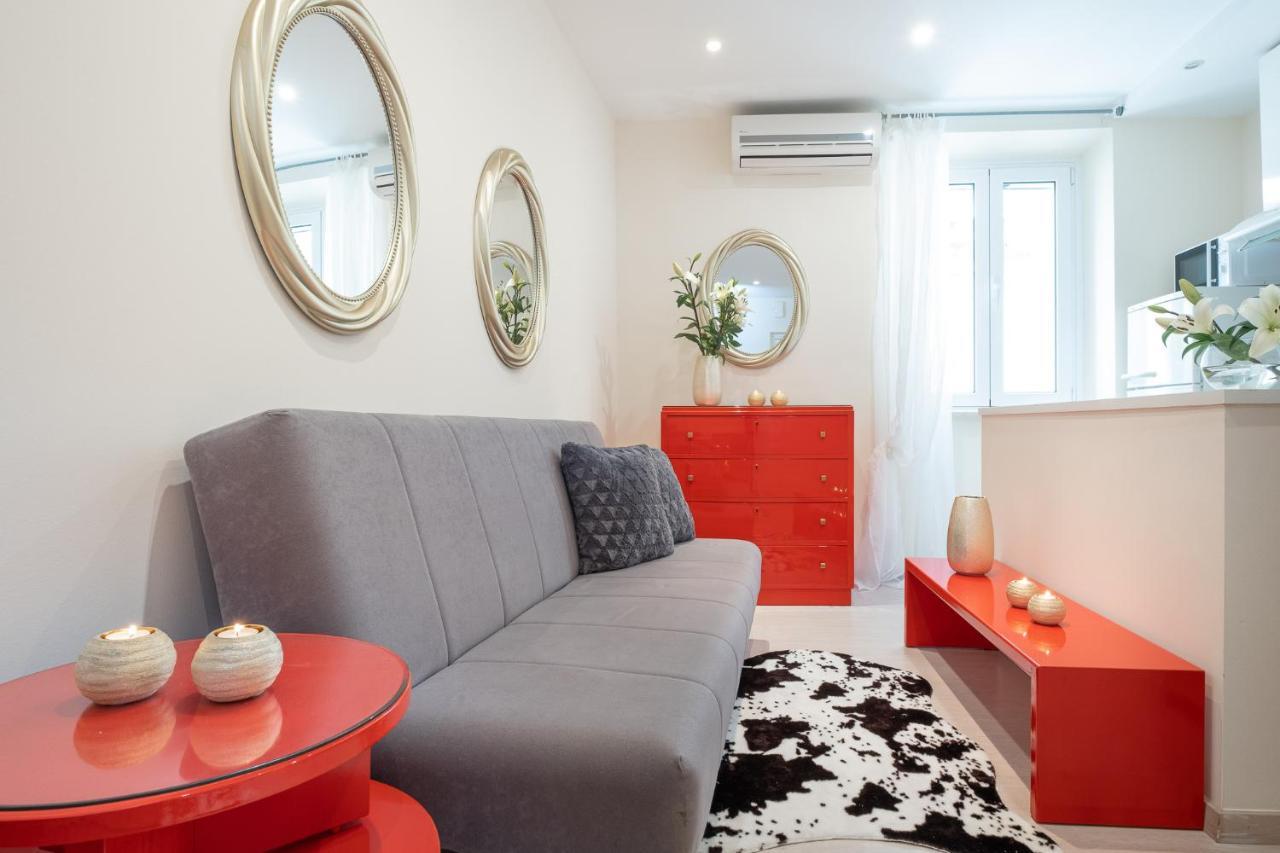 Nadiona Suites Red & Cream Corfu  المظهر الخارجي الصورة