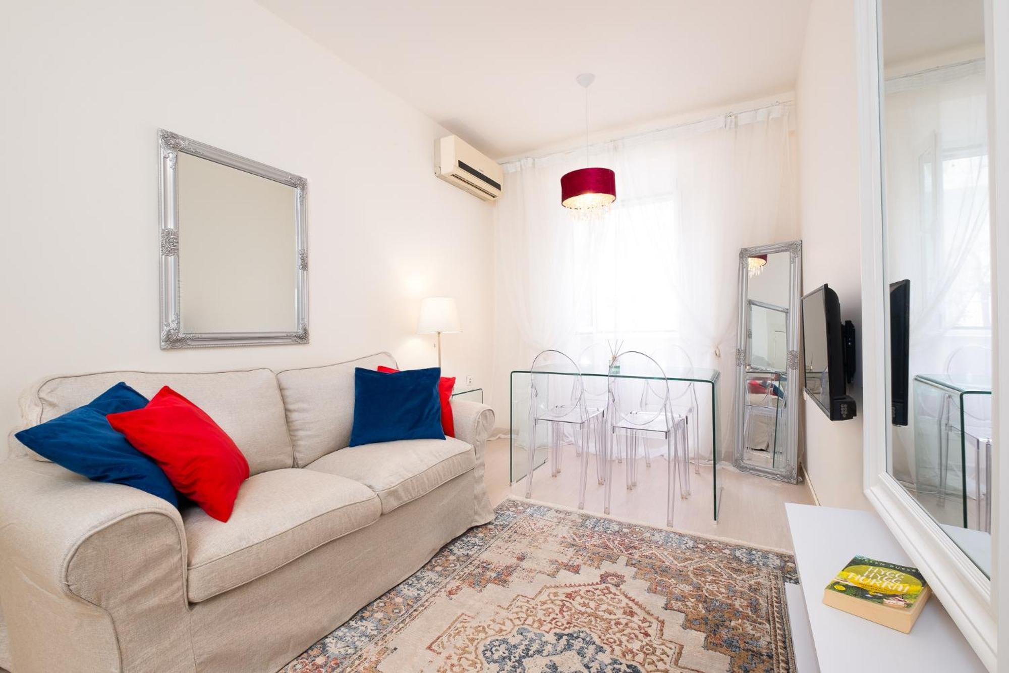 Nadiona Suites Red & Cream Corfu  المظهر الخارجي الصورة