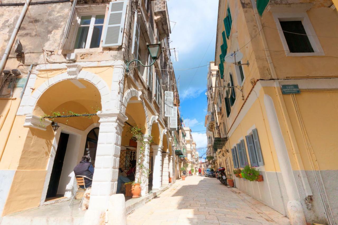 Nadiona Suites Red & Cream Corfu  المظهر الخارجي الصورة