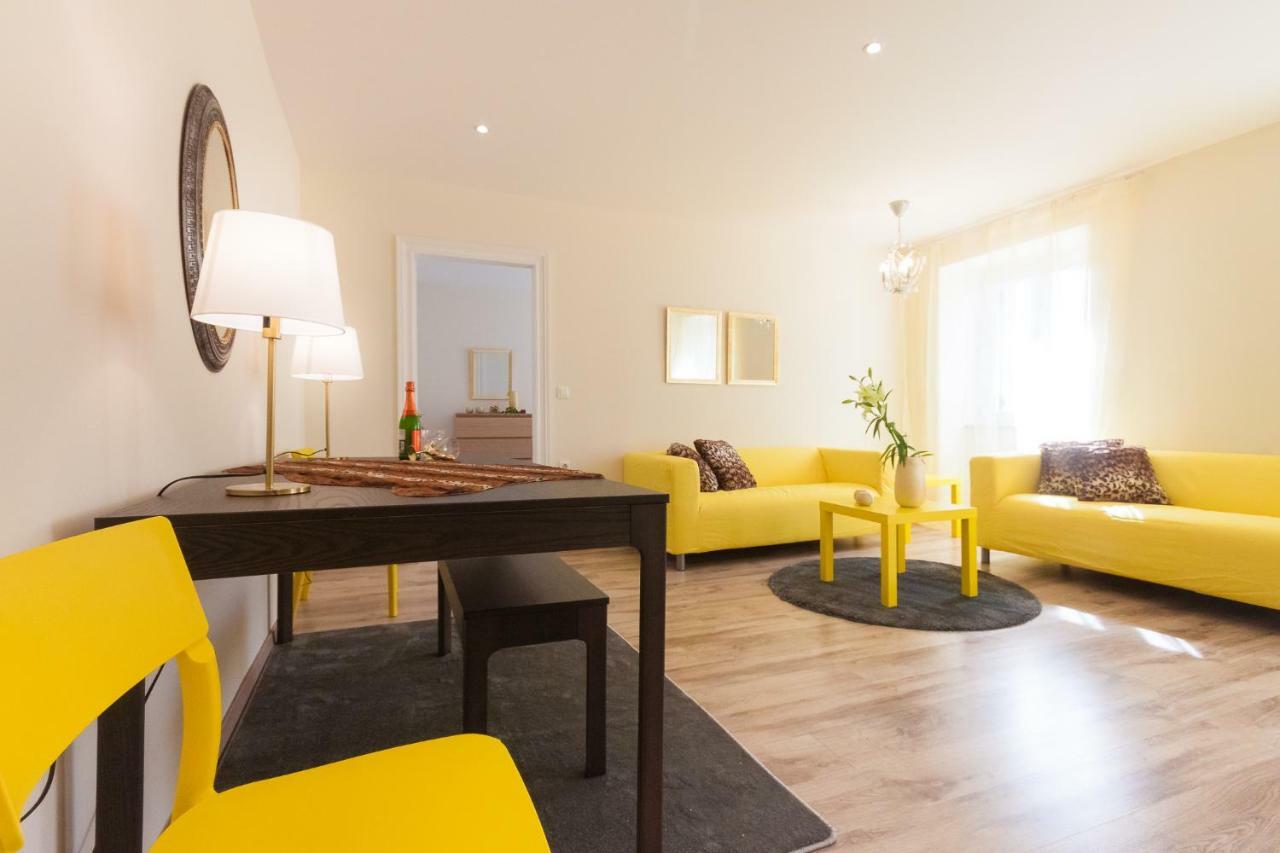 Nadiona Suites Red & Cream Corfu  المظهر الخارجي الصورة
